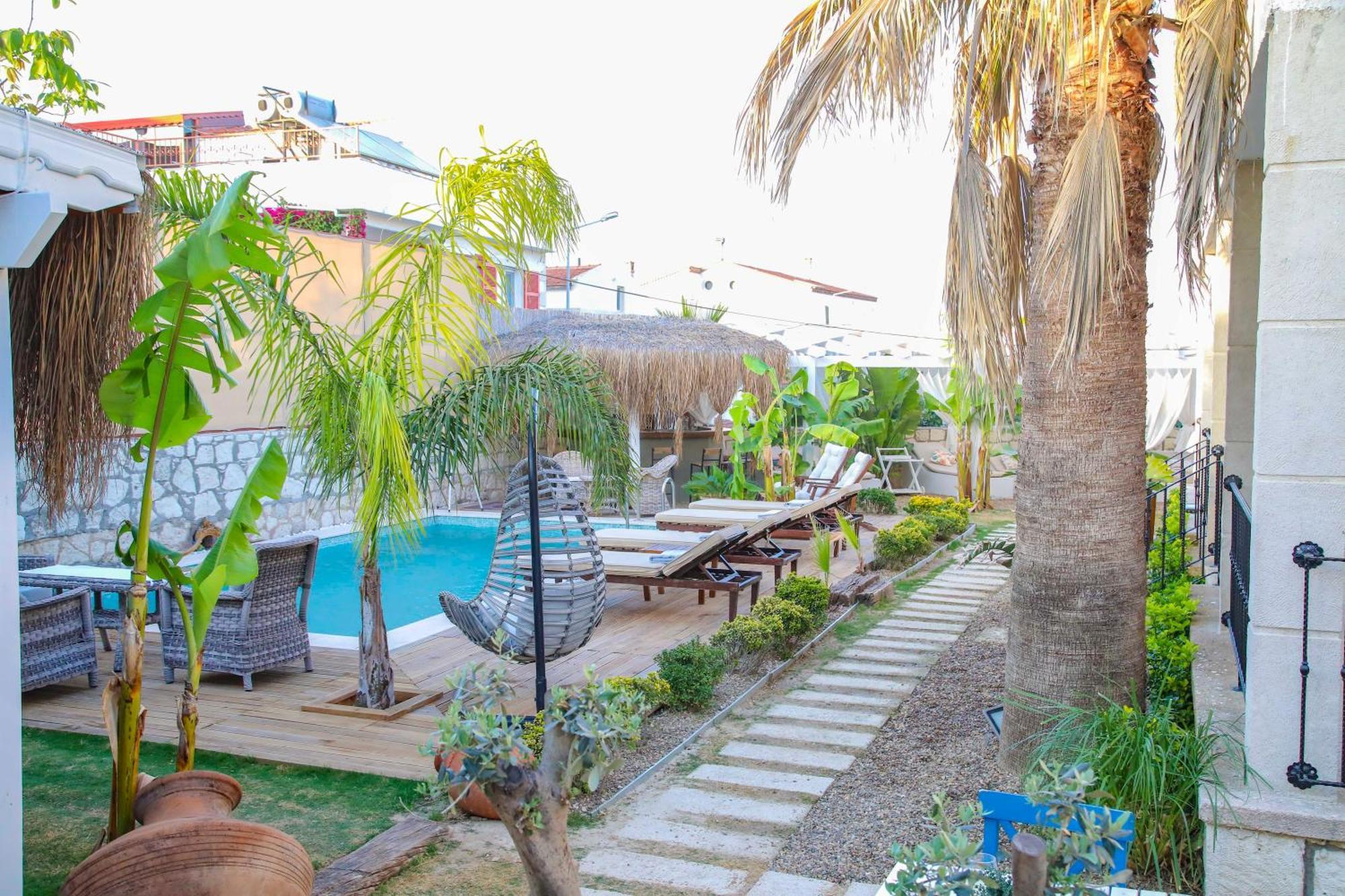 Londia Otel Алачати Экстерьер фото